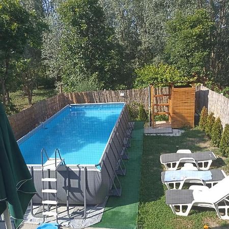 Vikendica Apartments Dunav Ms Celarevo エクステリア 写真
