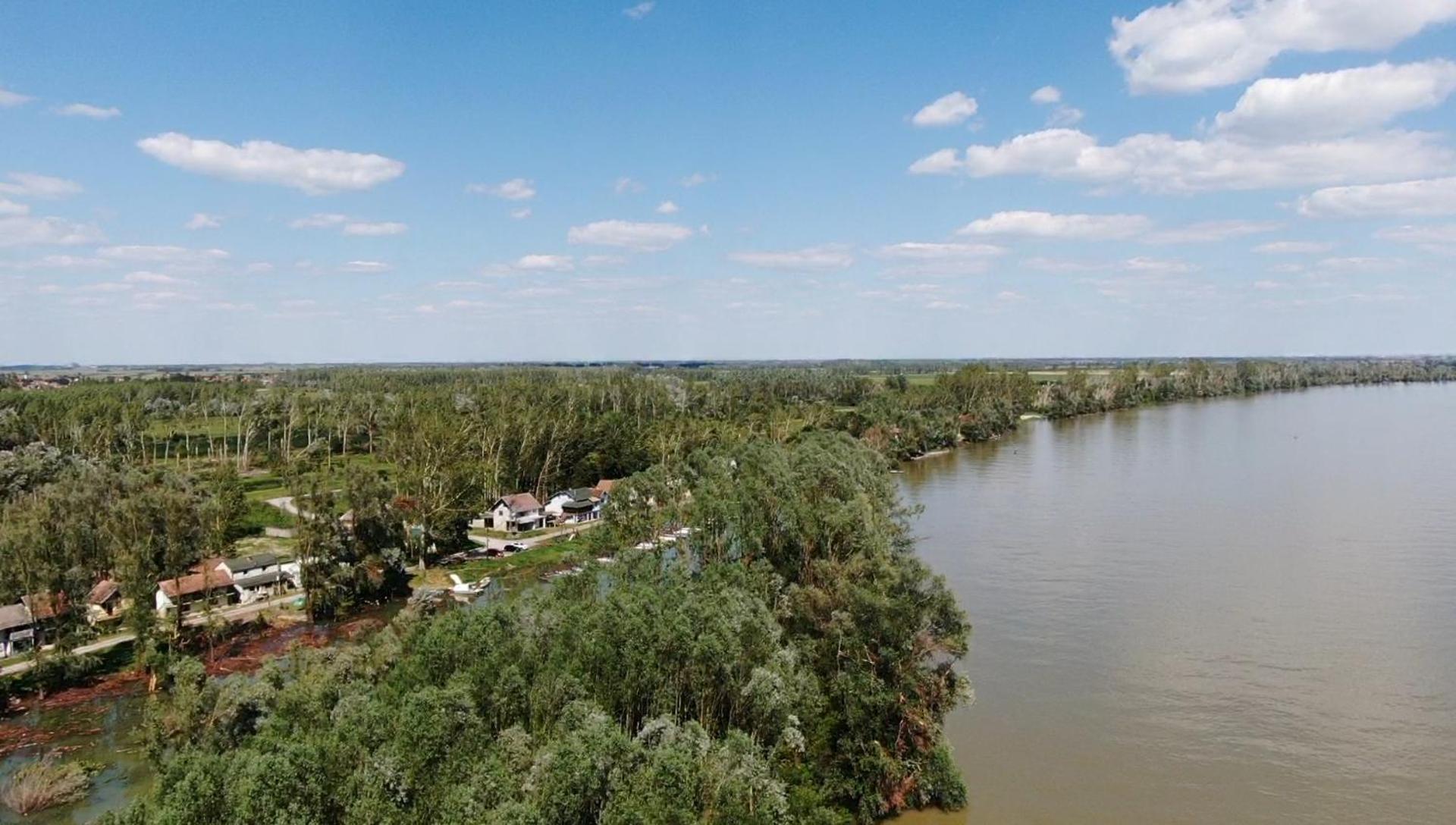 Vikendica Apartments Dunav Ms Celarevo エクステリア 写真